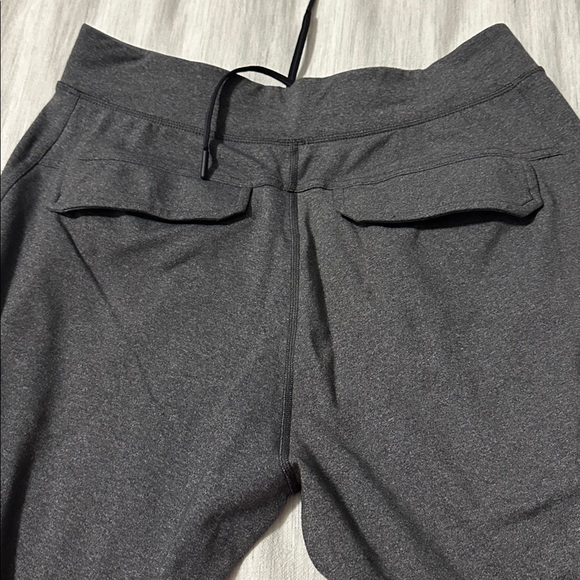 Lululemon Kung Fu Pants - Picture 5 of 7